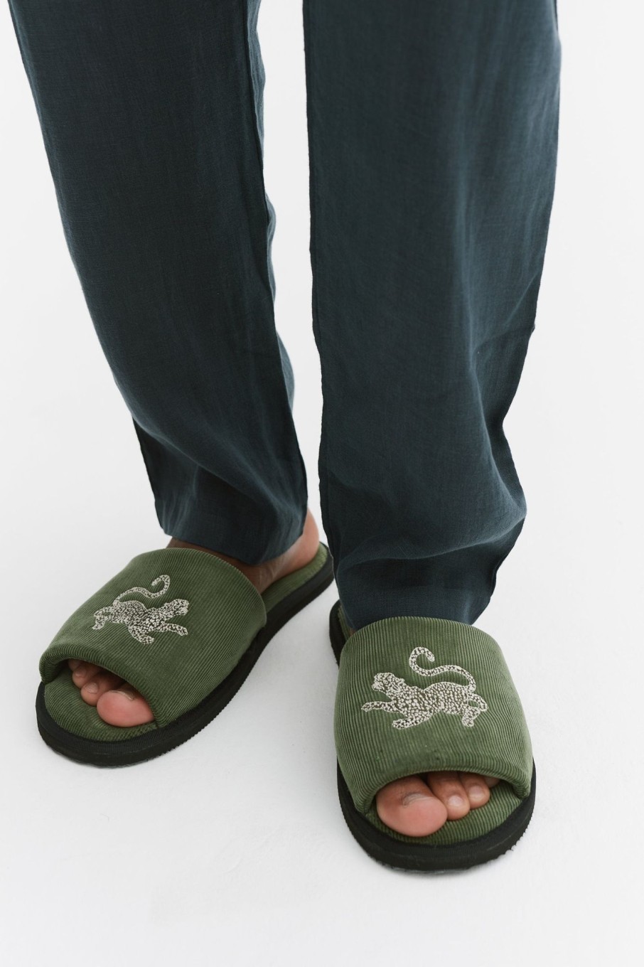 Men Desmond & Dempsey | Men'S Corduroy Slides