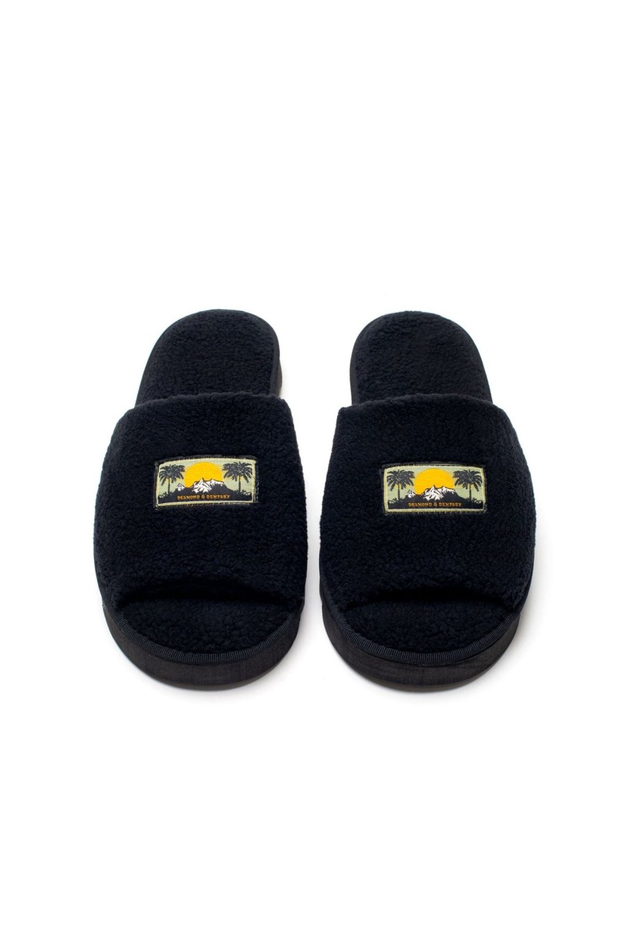 Men Desmond & Dempsey Archive | Unisex Fleece Slide